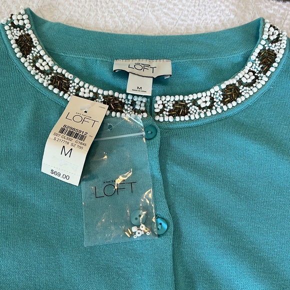 Anne Taylor Loft Beaded Short Sleeve Cardigan.Never worn with tags.Sz-M - Picture 5 of 7